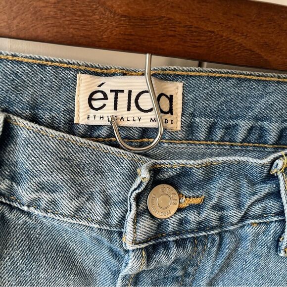 Anthropologie Etica Altin Loose Crop Ithaca Distressed Ripped Jeans Size 29 NWT - Picture 8 of 15